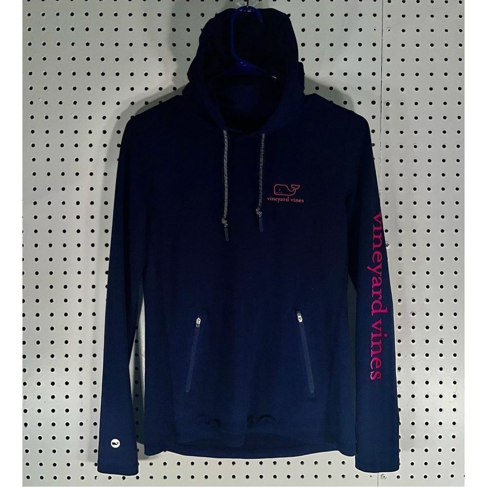 Vineyard Vines performance pullover hoodie